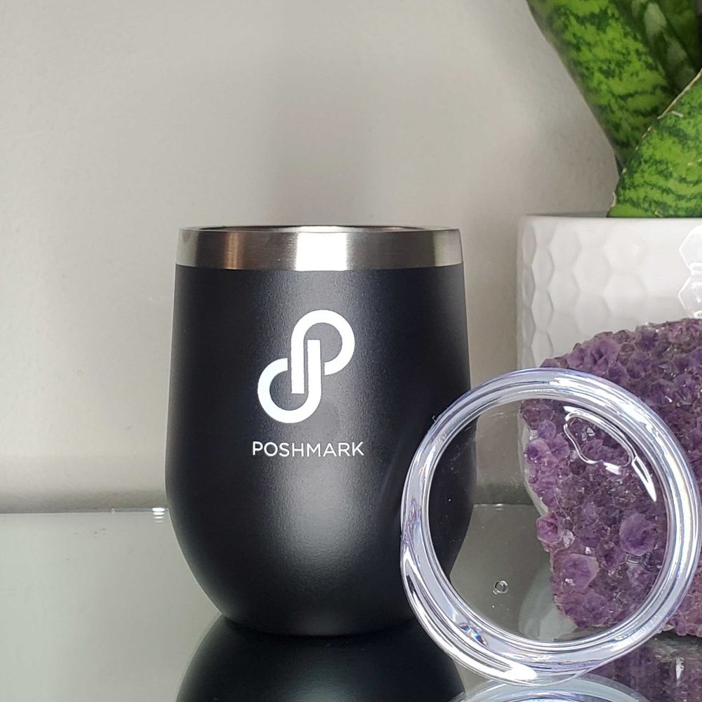 🎉HP 7/26/22🎉 Poshmark 12oz Wine Tumbler Hot/Cold Black w/White Lettering NWOT - Picture 2 of 5